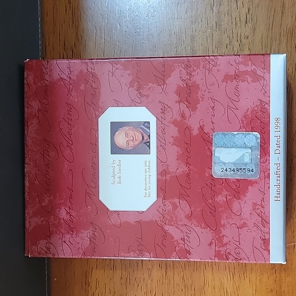 Set of Vintage Chicago Bulls Christmas Ornaments - Picture 5 of 5